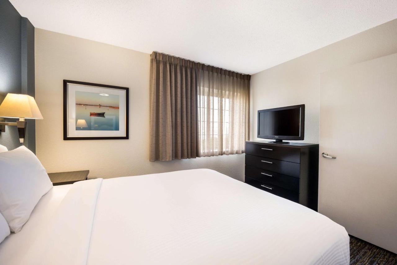Sonesta Simply Suites Denver West Federal Center Lakewood Dış mekan fotoğraf