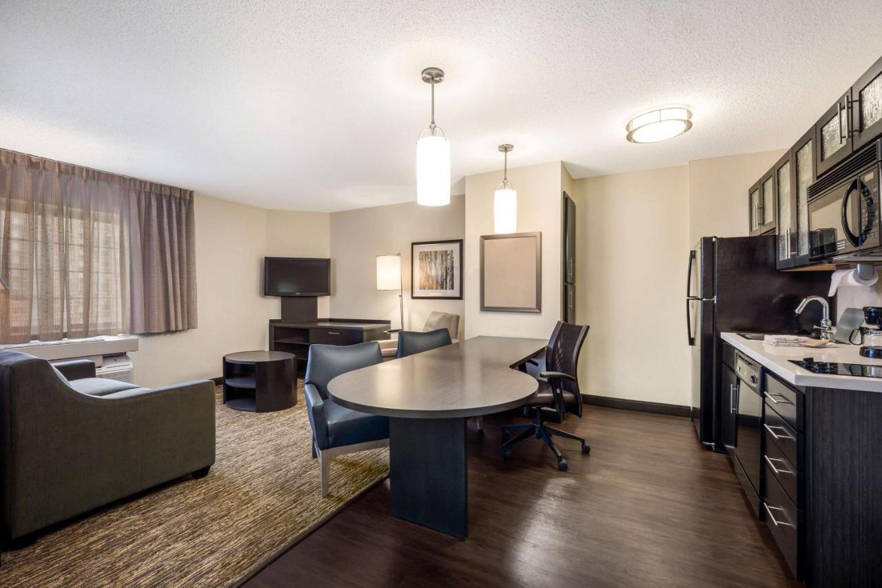 Sonesta Simply Suites Denver West Federal Center Lakewood Dış mekan fotoğraf